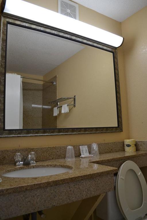 Americas Best Value Inn Smithfield Eksteriør bilde