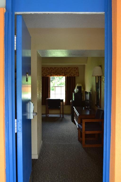 Americas Best Value Inn Smithfield Eksteriør bilde