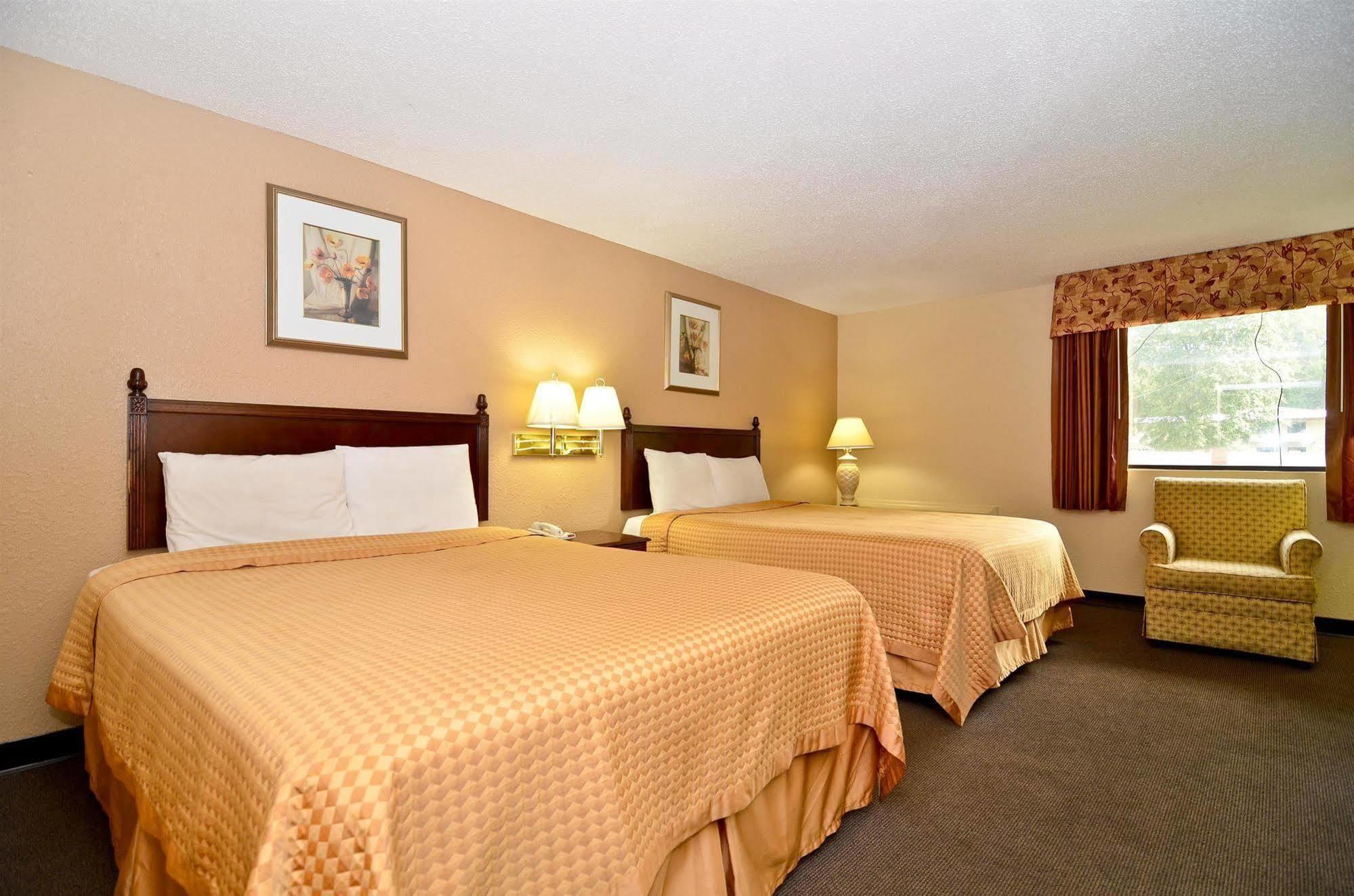 Americas Best Value Inn Smithfield Rom bilde