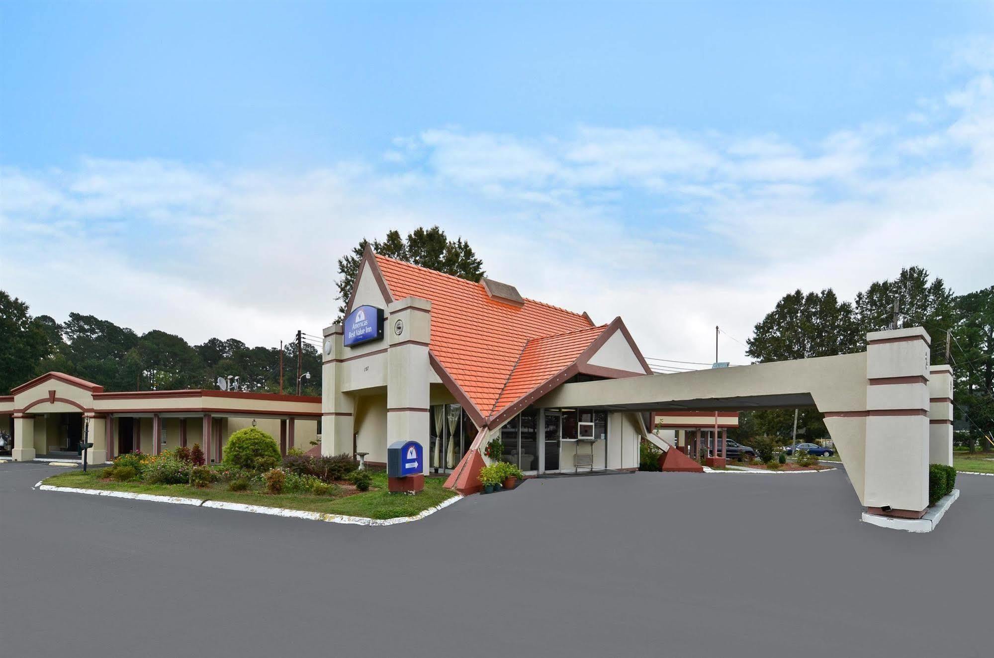 Americas Best Value Inn Smithfield Eksteriør bilde